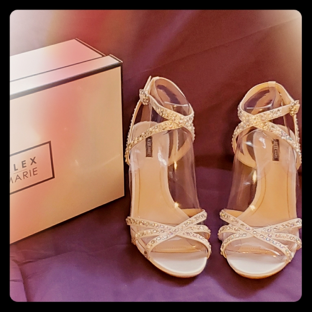 NEW Alex Marie Heels, White, Rhinestones, Size 11 - Picture 2 of 15